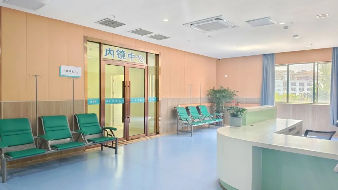 别再硬扛胃部不适！80%胃癌患者的共同症状，看完赶紧自查