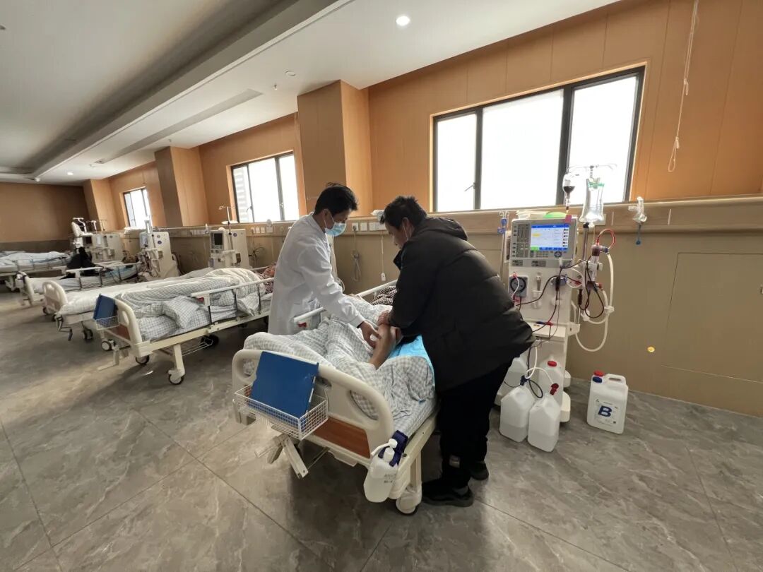 血透中心三方同行：医生、护士、患者，优秀者皆有这些核心特质